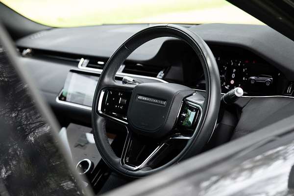 2021 Land Rover Range Rover Evoque P250 R-Dynamic SE L551