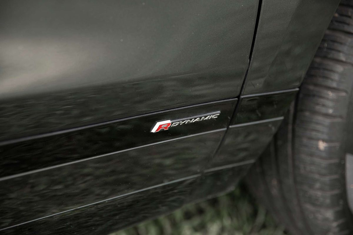 2021 Land Rover Range Rover Evoque P250 R-Dynamic SE L551
