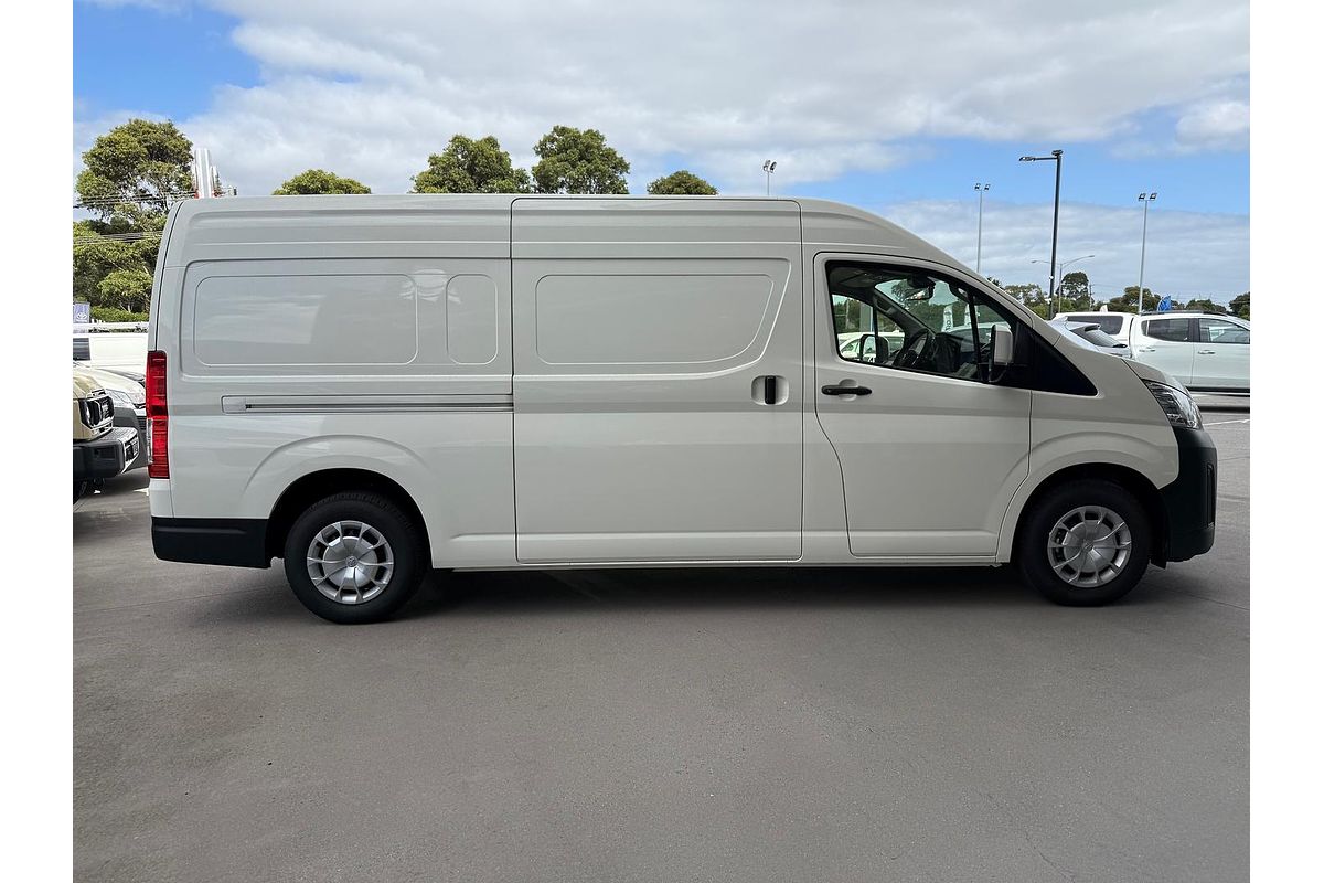 2024 Toyota Hiace GDH320R