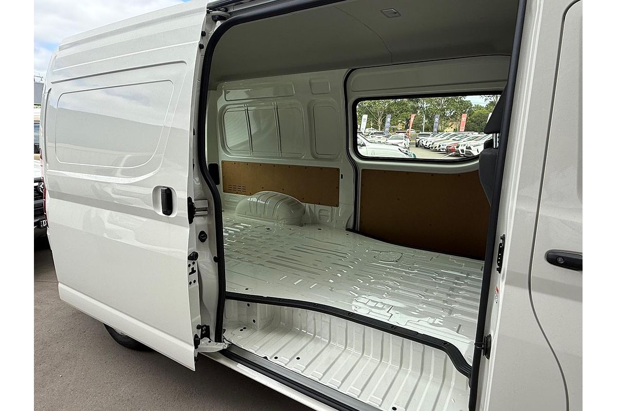 2024 Toyota Hiace GDH320R