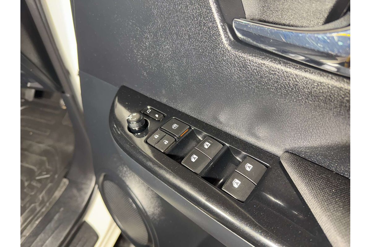 2018 Toyota Hilux SR5 GUN126R 4X4