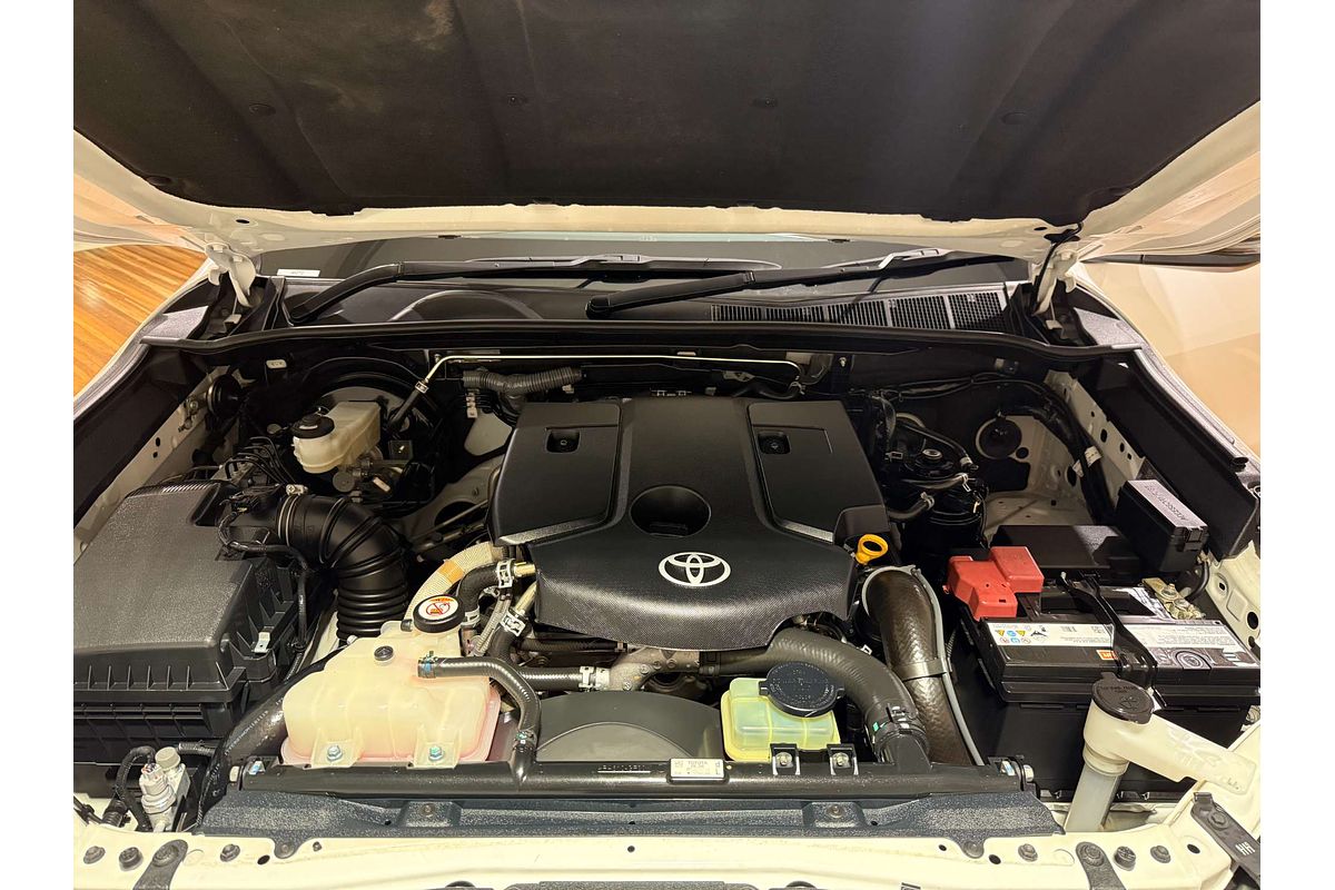 2018 Toyota Hilux SR5 GUN126R 4X4