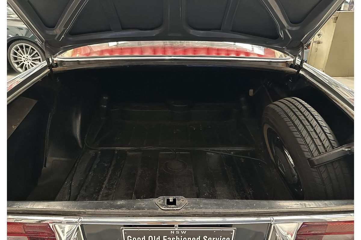 1962 Mercedes-Benz 220S W111