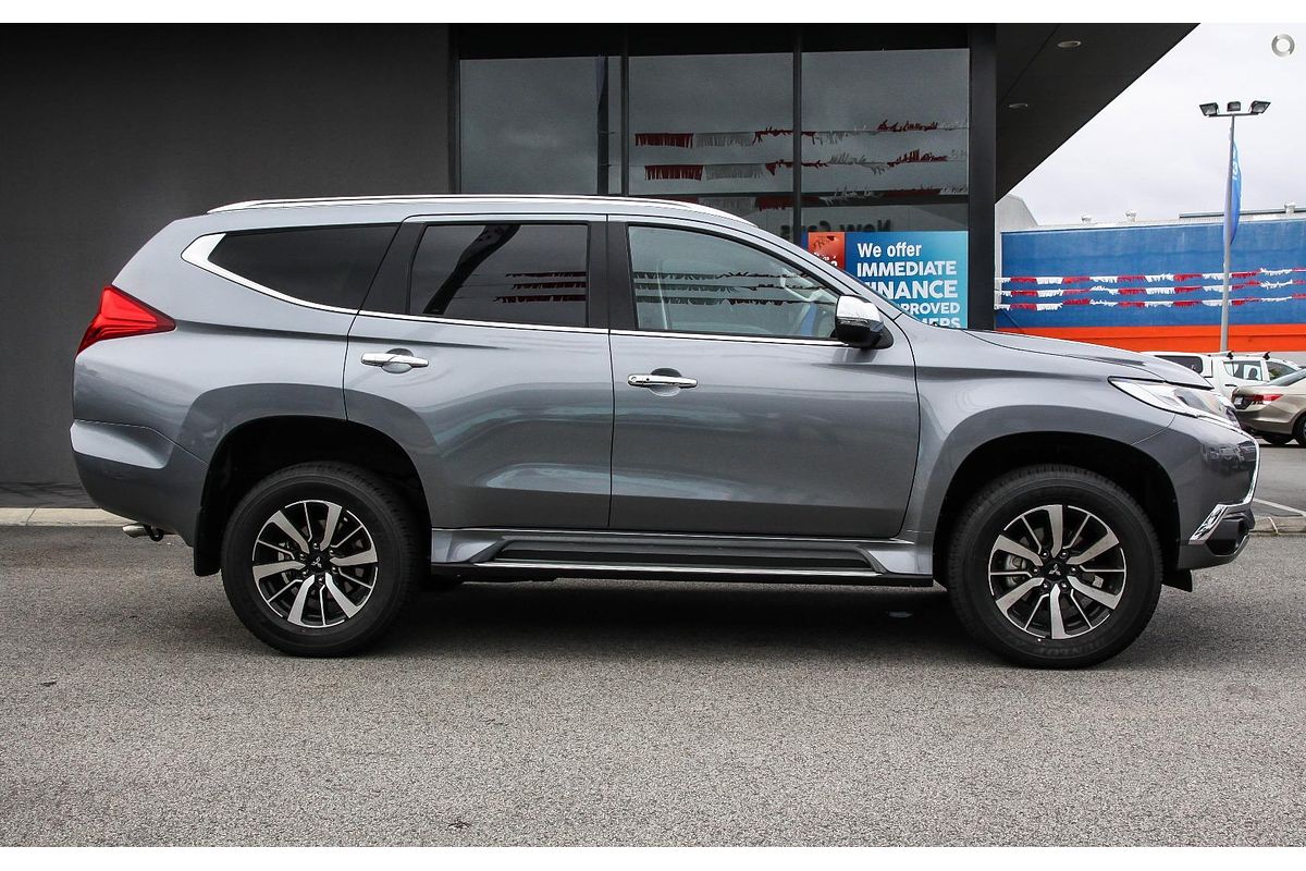 2017 Mitsubishi Pajero Sport GLS QE