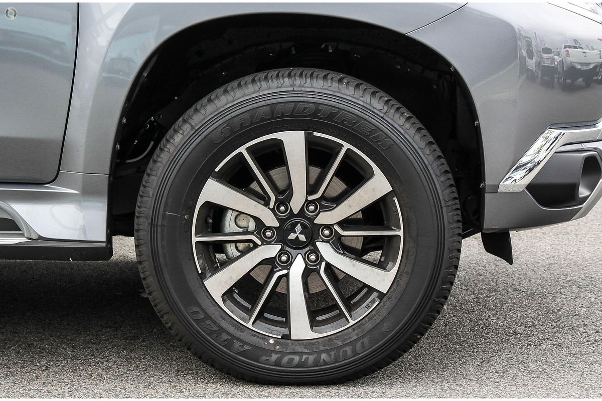 2017 Mitsubishi Pajero Sport GLS QE