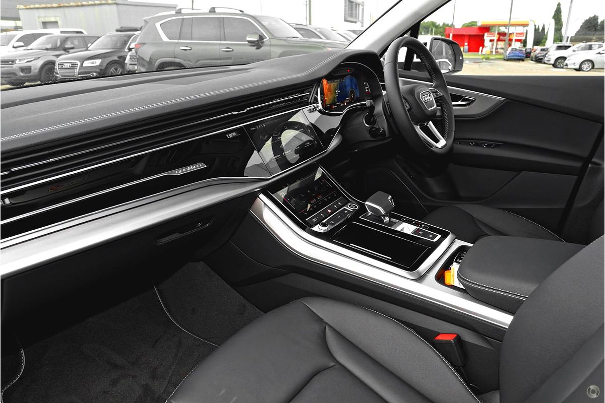 2024 Audi Q7 45 TDI 4M
