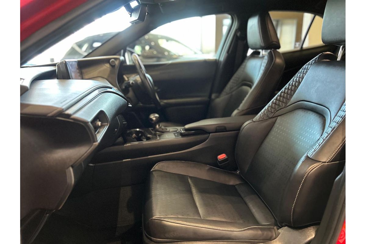 2019 Lexus UX UX200 Luxury MZAA10R