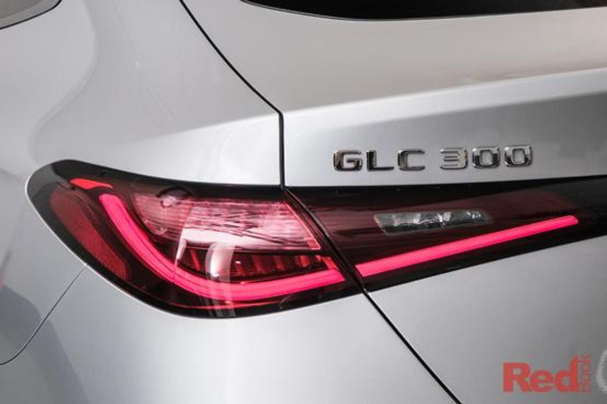 2025 Mercedes-Benz GLC-Class GLC300 C254