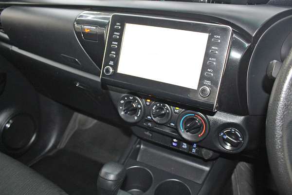 2020 Toyota Hilux SR GUN126R 4X4