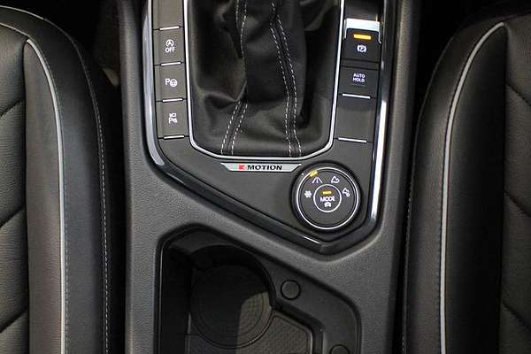 2024 Volkswagen Tiguan 162TSI R-Line 5N