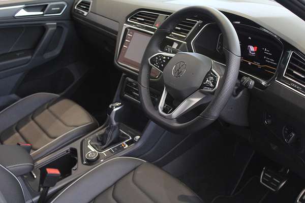 2024 Volkswagen Tiguan 162TSI R-Line 5N