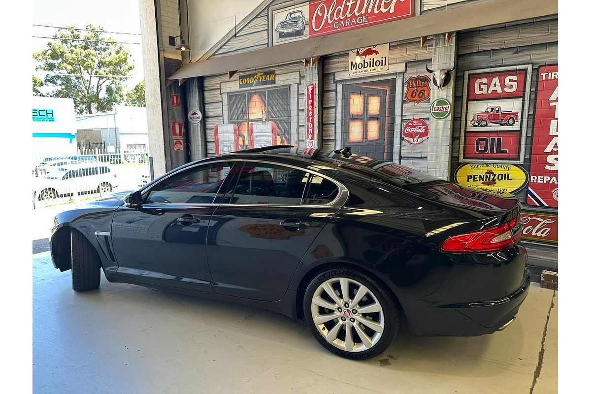 2013 Jaguar XF Premium Luxury X250