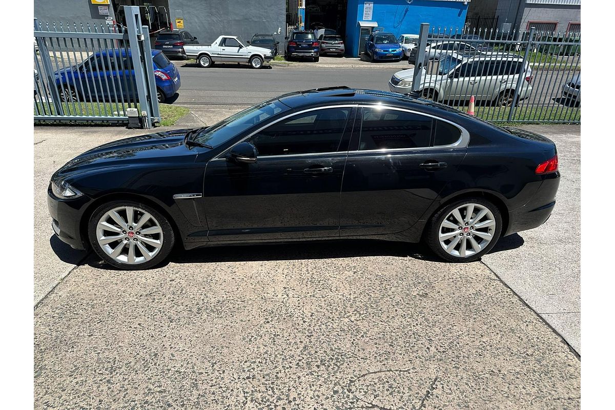 2013 Jaguar XF Premium Luxury X250