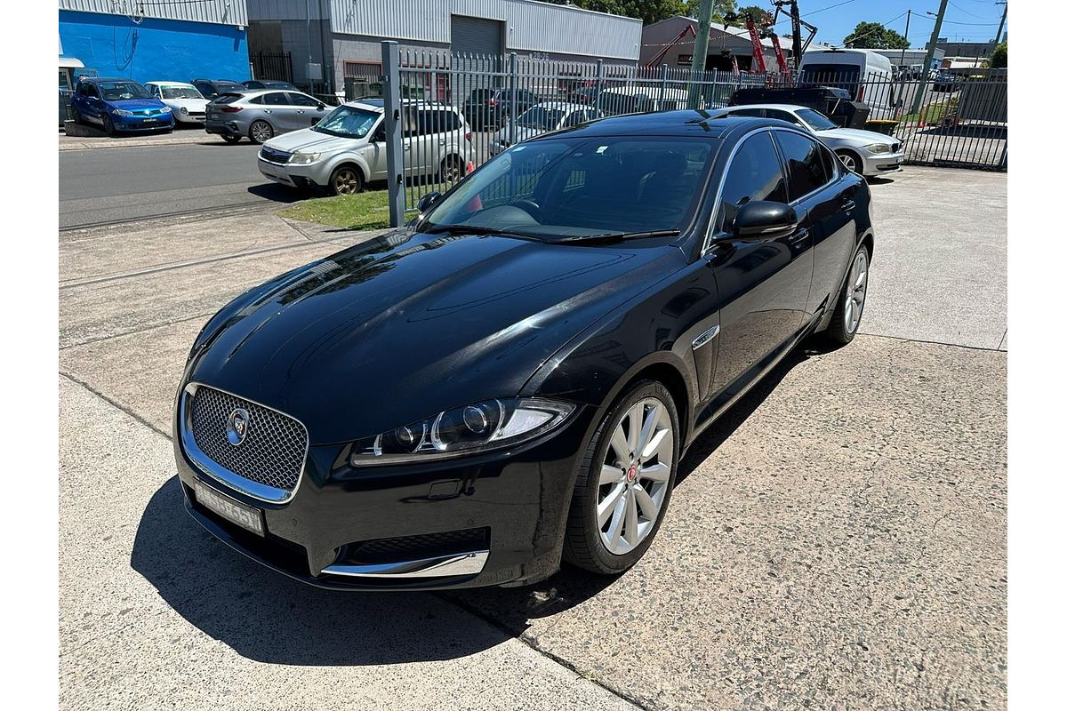 2013 Jaguar XF Premium Luxury X250