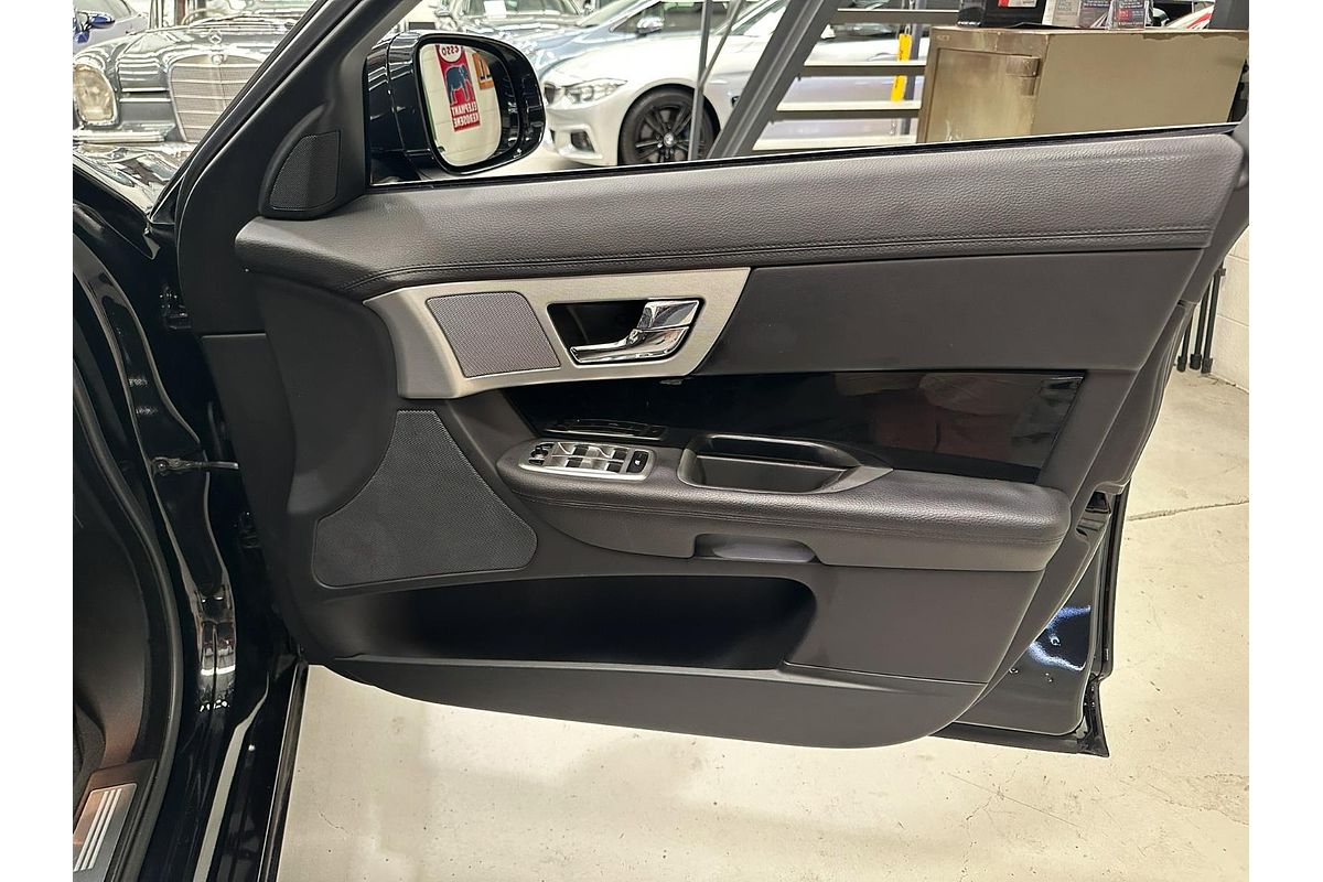 2013 Jaguar XF Premium Luxury X250