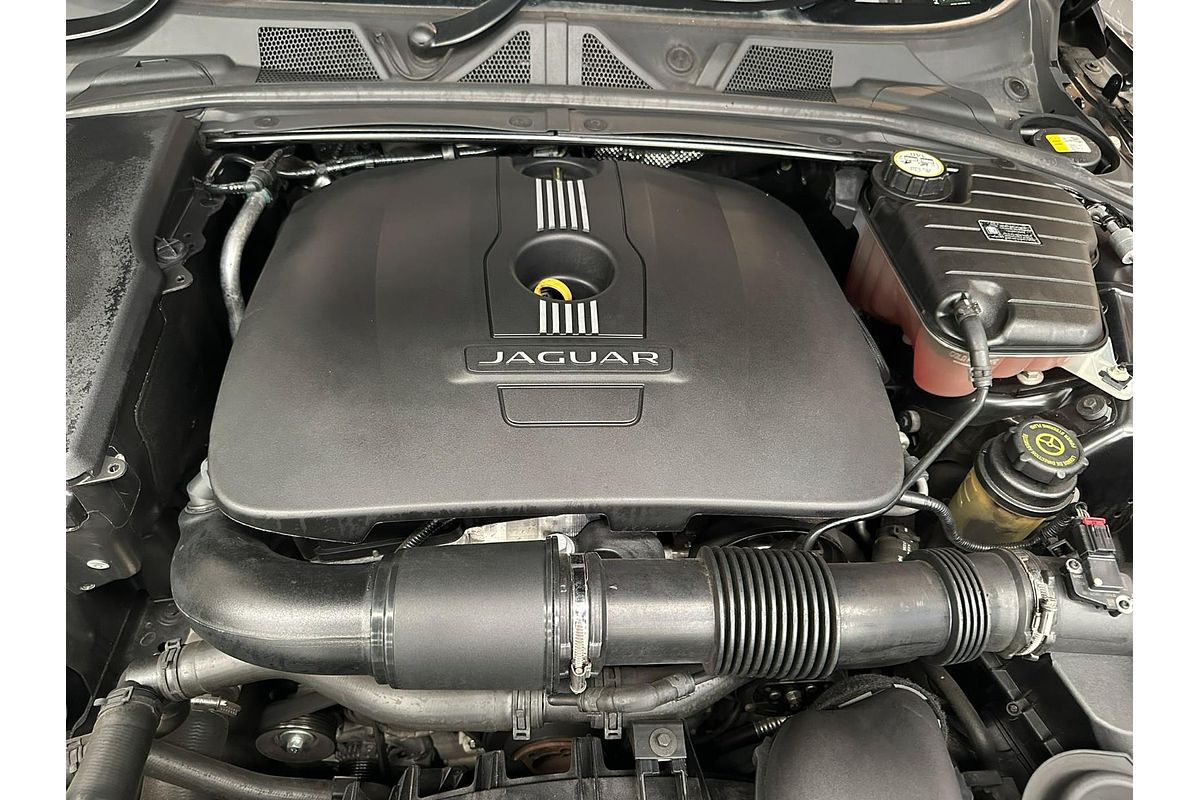 2013 Jaguar XF Premium Luxury X250