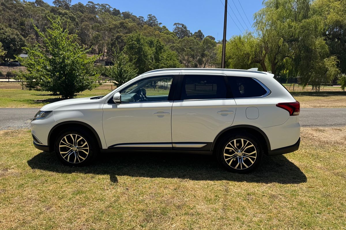 2017 Mitsubishi Outlander LS ZK