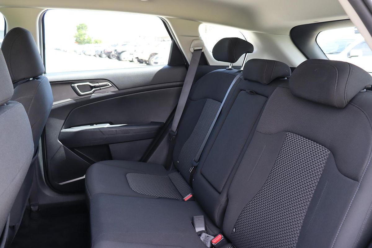 2023 Kia Sportage S NQ5
