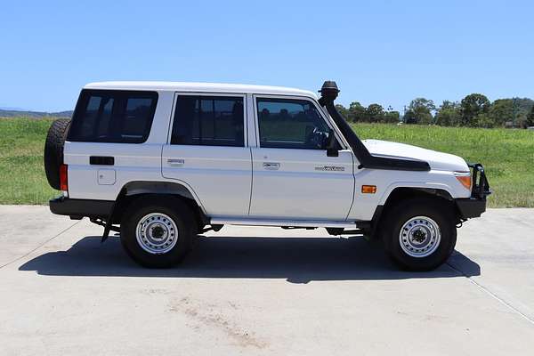 2023 Toyota Landcruiser Workmate VDJ76R
