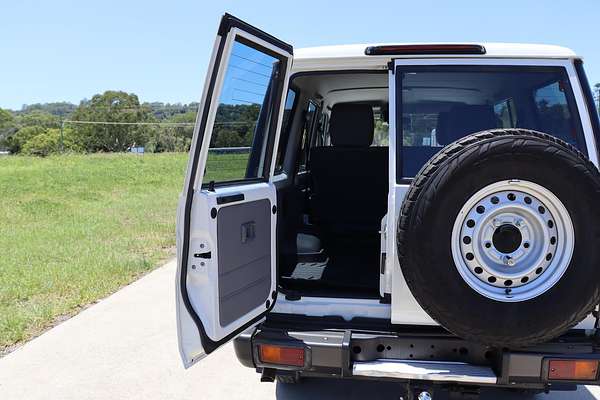2023 Toyota Landcruiser Workmate VDJ76R