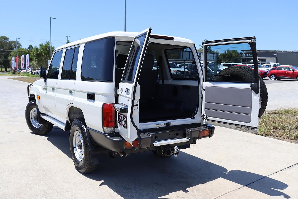 2023 Toyota Landcruiser Workmate VDJ76R