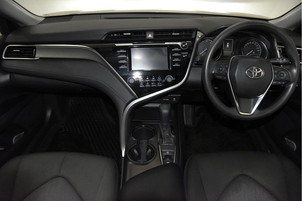 2018 Toyota Camry Ascent ASV70R