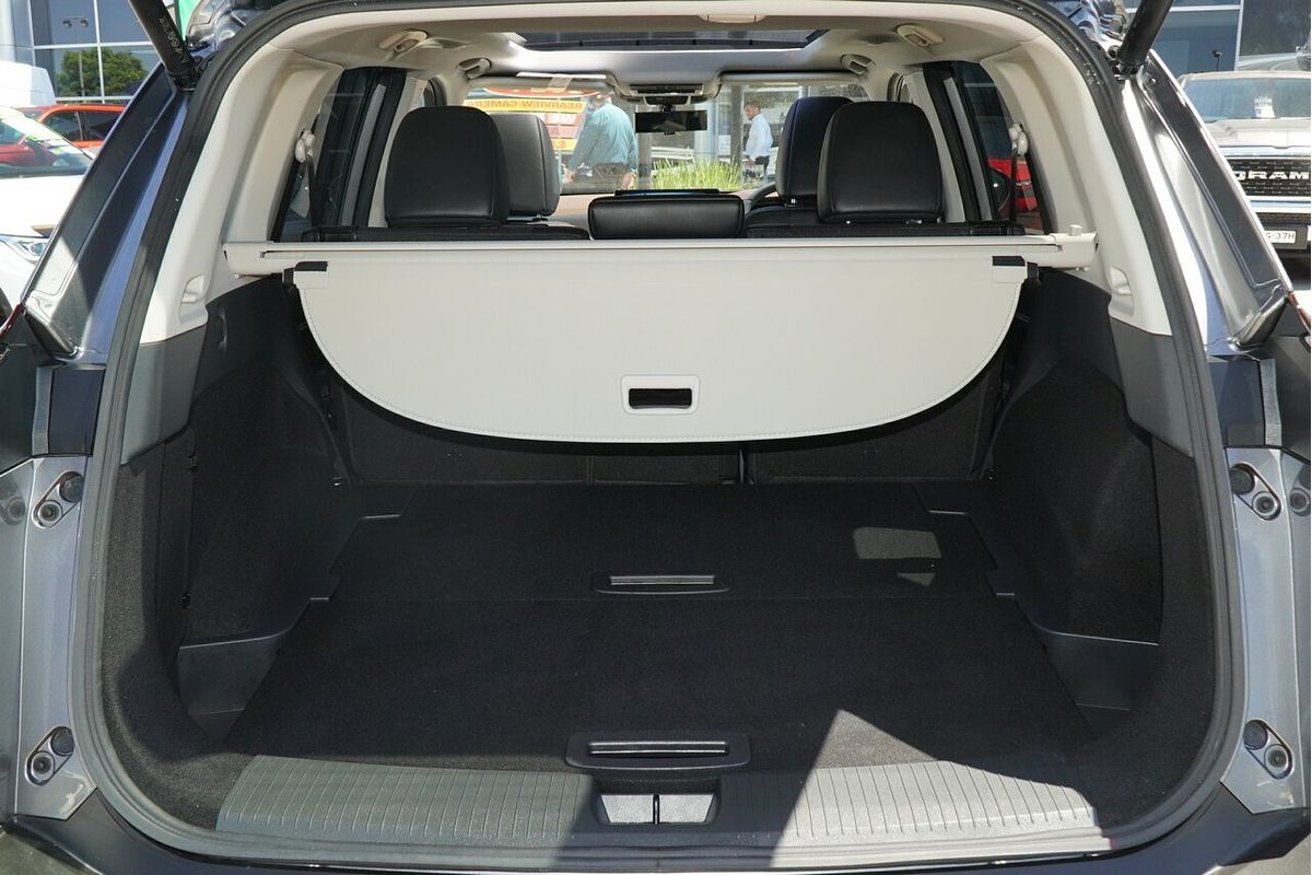 2024 Nissan X-TRAIL Ti-L T33