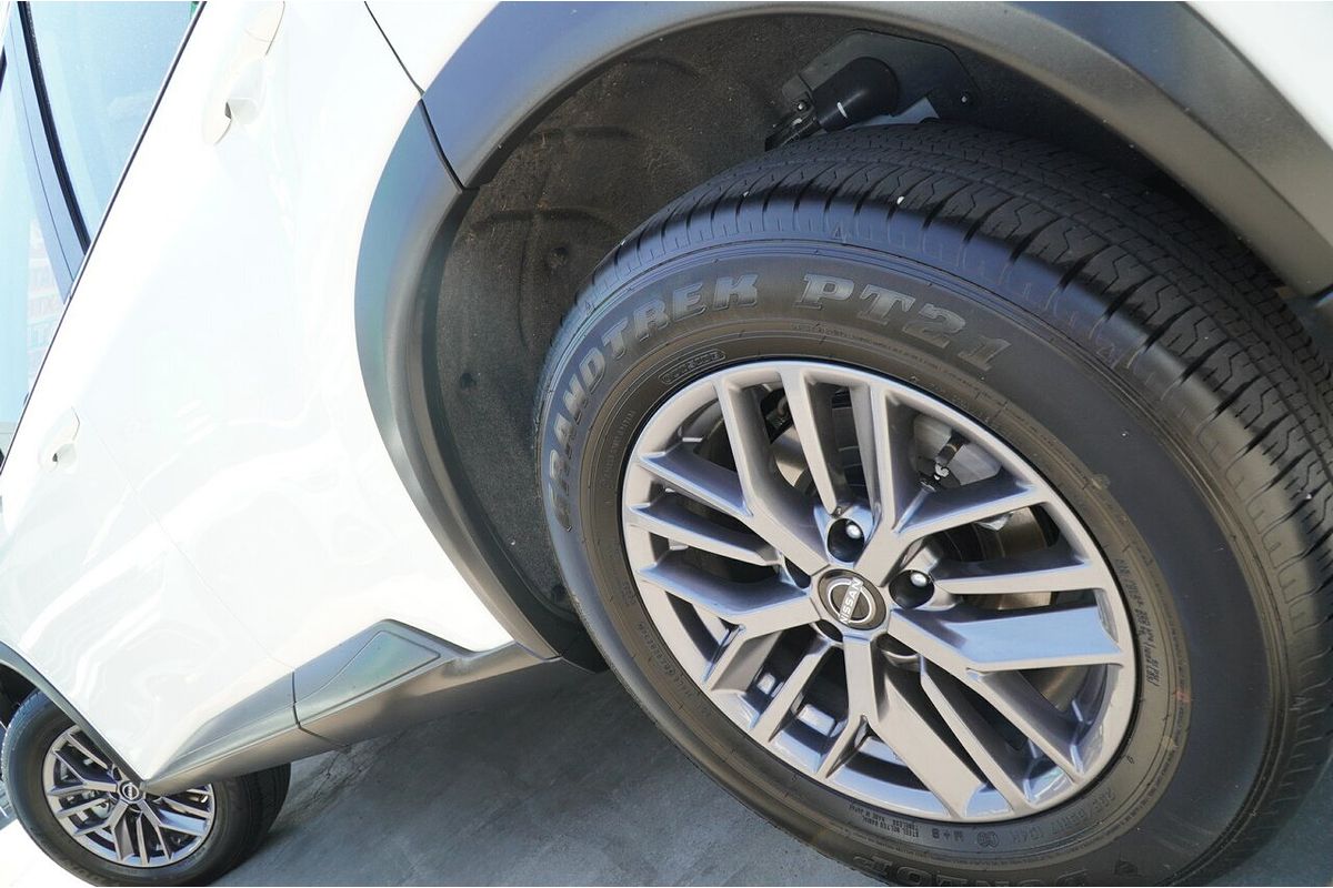 2024 Nissan X-TRAIL ST T33