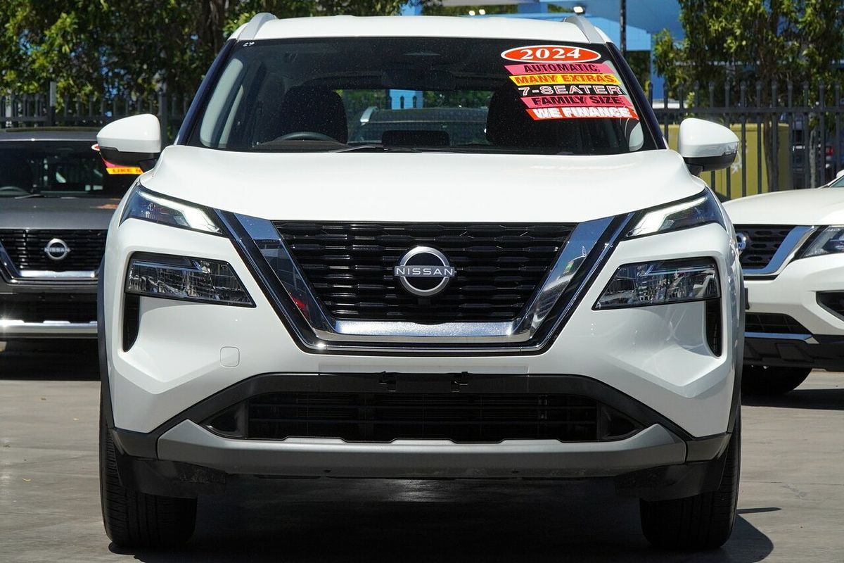 2024 Nissan X-TRAIL ST T33