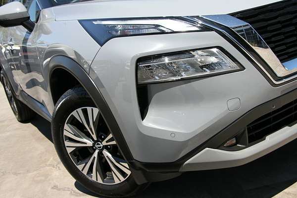 2024 Nissan X-TRAIL ST-L T33