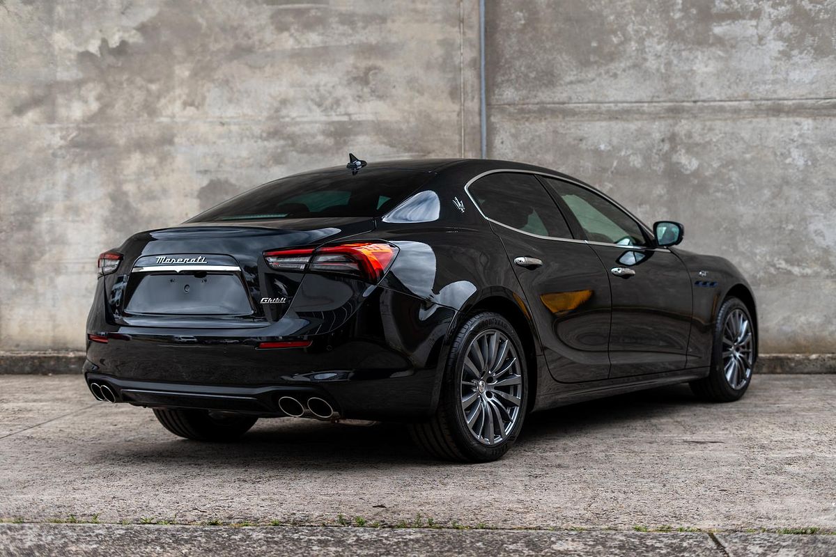 2023 Maserati Ghibli GT M157
