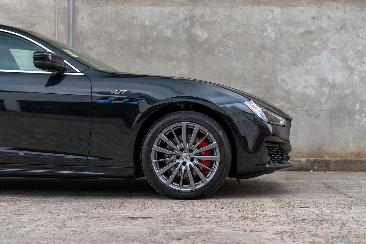 2023 Maserati Ghibli GT M157