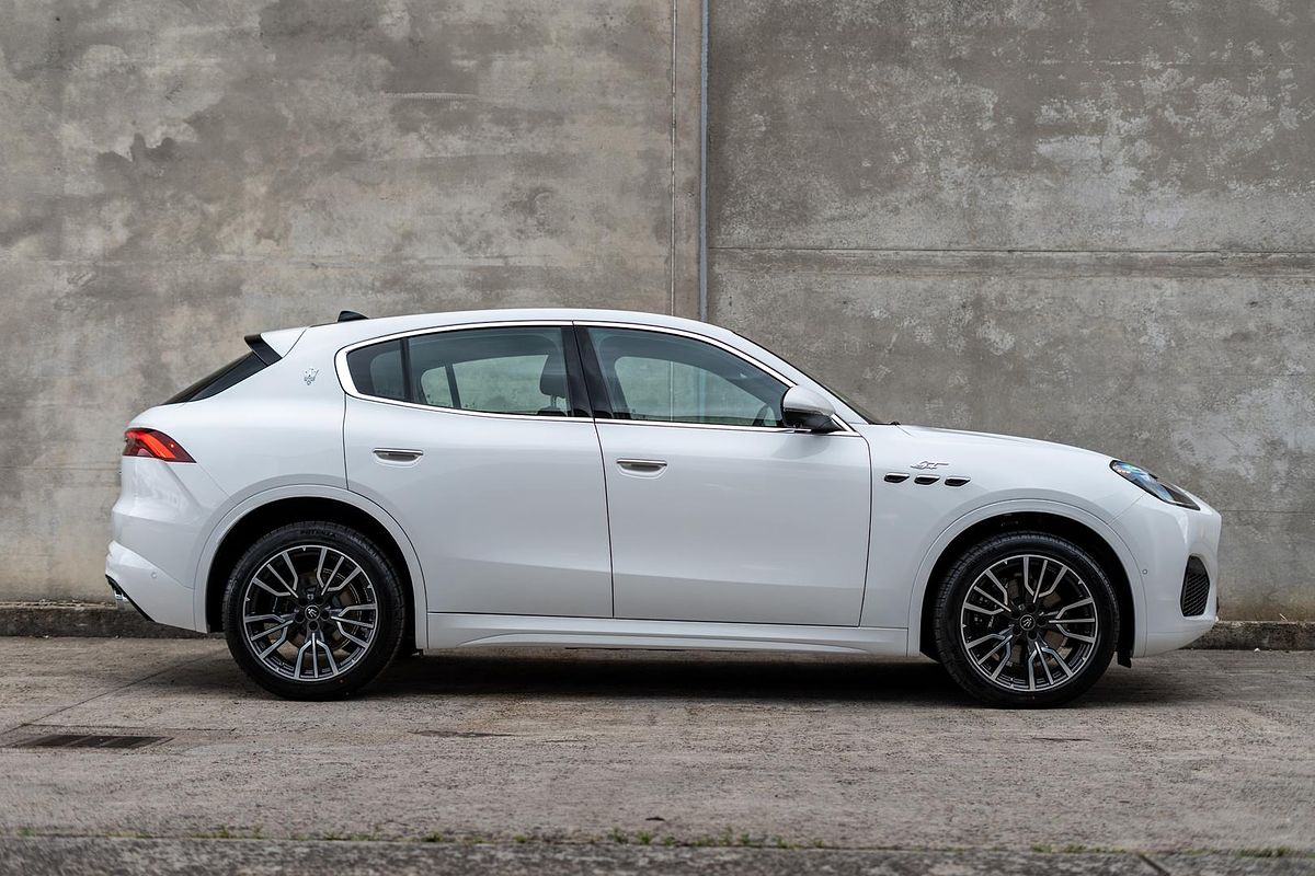 2024 Maserati Grecale GT M182