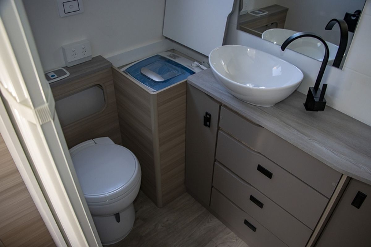 2024 Jayco DISCOVERY CARAVAN 21.66-3.OB.DY-MY25
