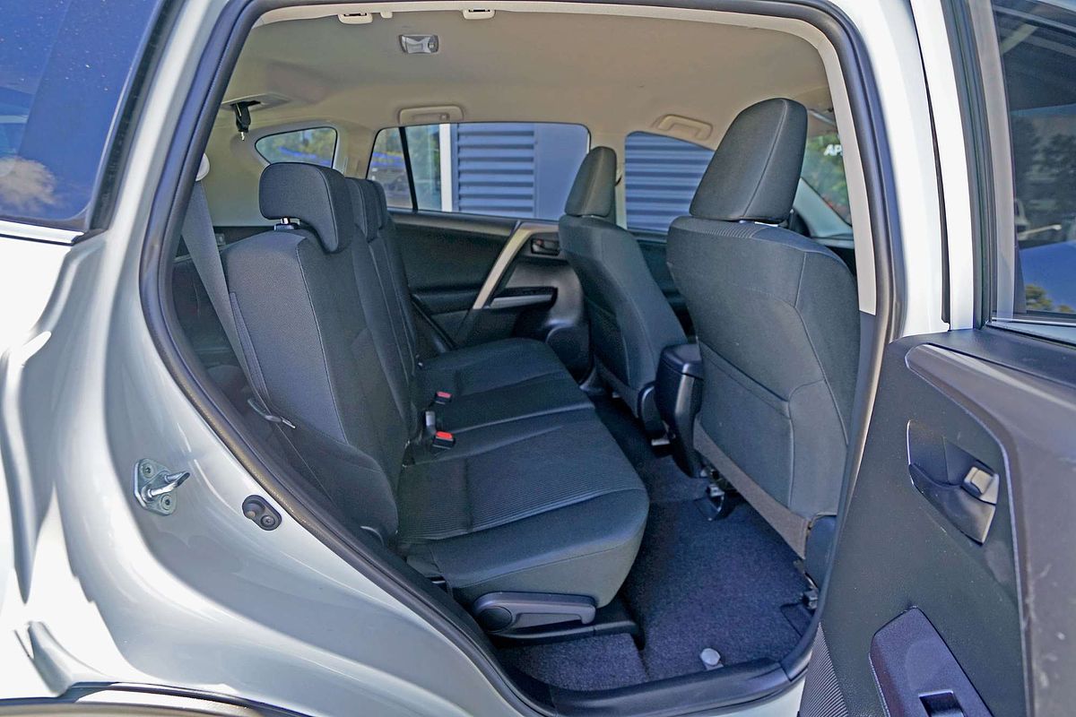2018 Toyota RAV4 GX ZSA42R