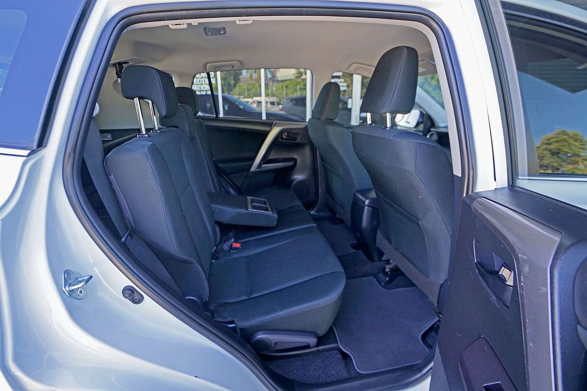 2018 Toyota RAV4 GX ZSA42R