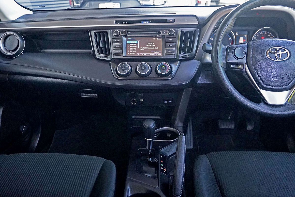 2018 Toyota RAV4 GX ZSA42R