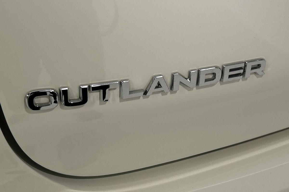 2023 Mitsubishi Outlander Aspire ZM