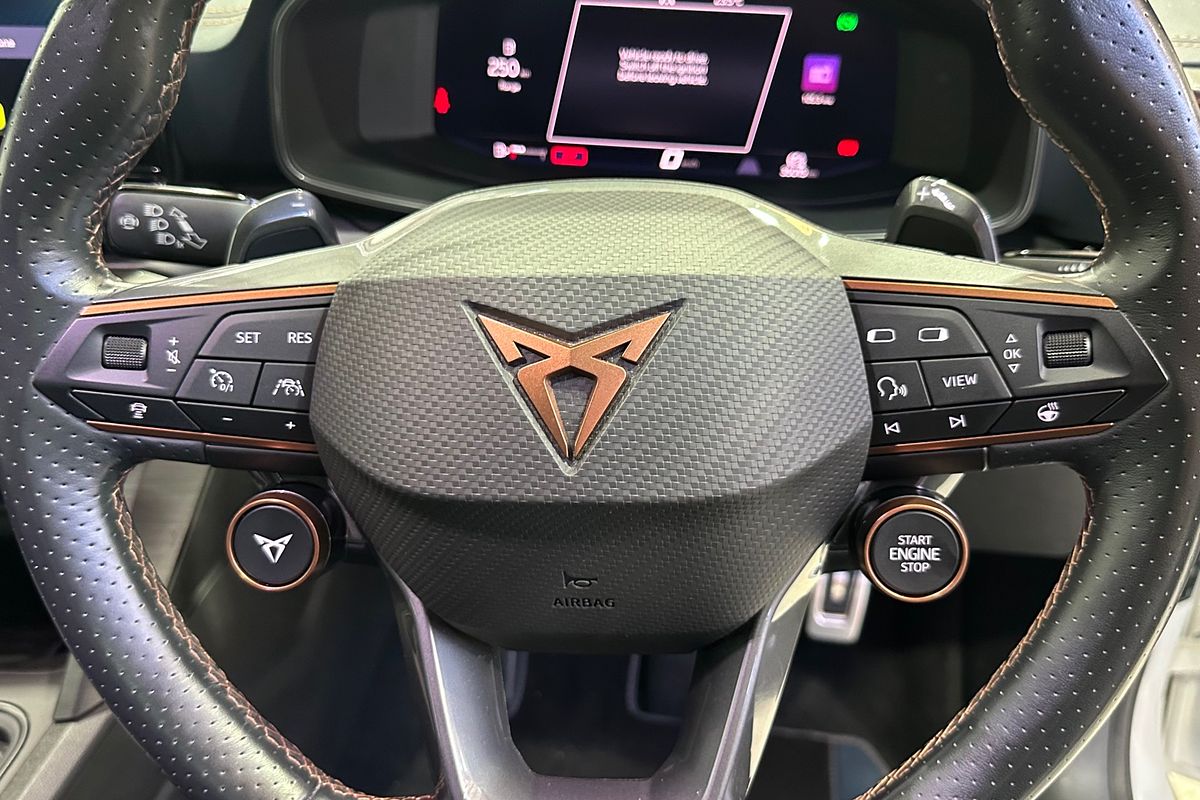 2022 CUPRA Leon VZx KL 2WD
