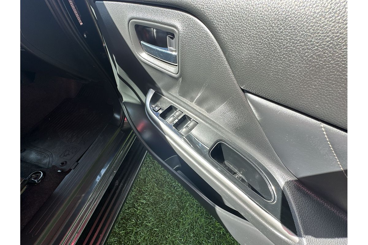 2022 Mitsubishi Triton GSR MR 4X4