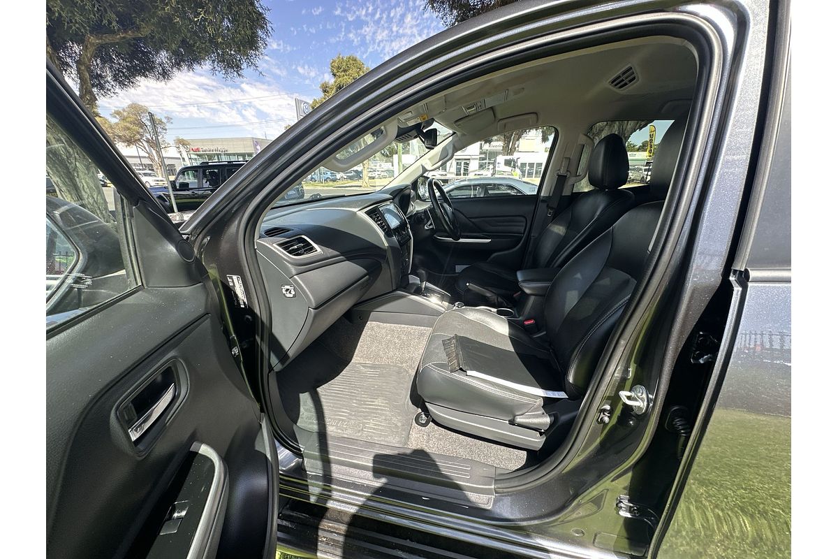 2022 Mitsubishi Triton GSR MR 4X4