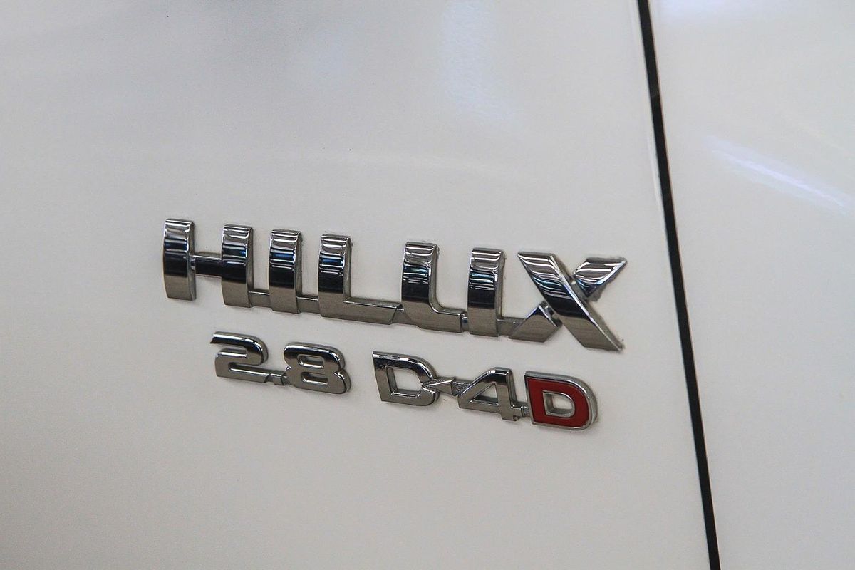 2017 Toyota Hilux SR5 GUN126R 4X4