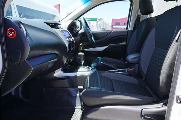 2021 Nissan Navara SL D23 4X4