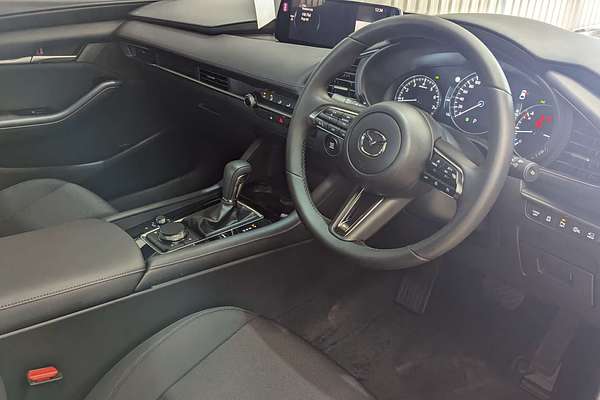 2025 Mazda MAZDA3  MAZDA3 R 6AUTO HATCH G20 PURE VISION