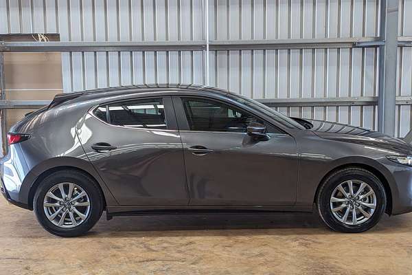 2025 Mazda MAZDA3  MAZDA3 R 6AUTO HATCH G20 PURE VISION