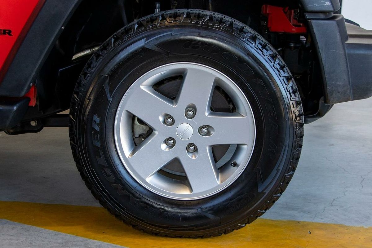 2013 Jeep Wrangler Sport JK