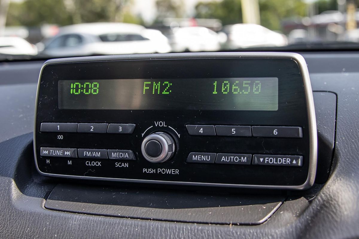 2015 Mazda 2 Neo DJ Series