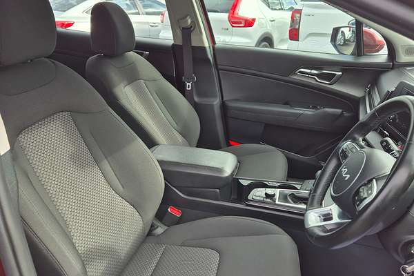 2023 Kia Sportage S NQ5