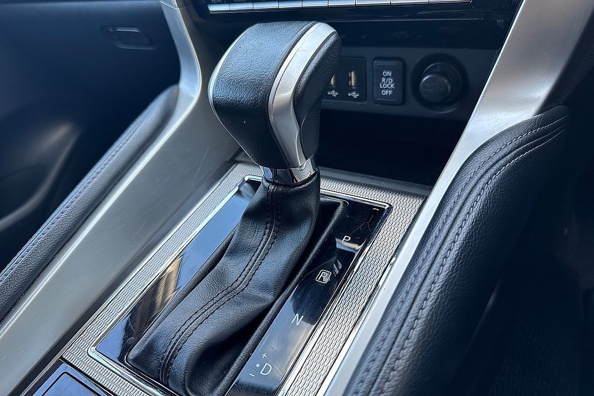 2021 Mitsubishi Pajero Sport GLS QF