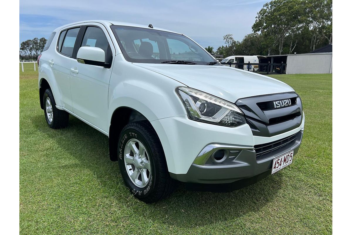 2017 Isuzu MU-X LS-M